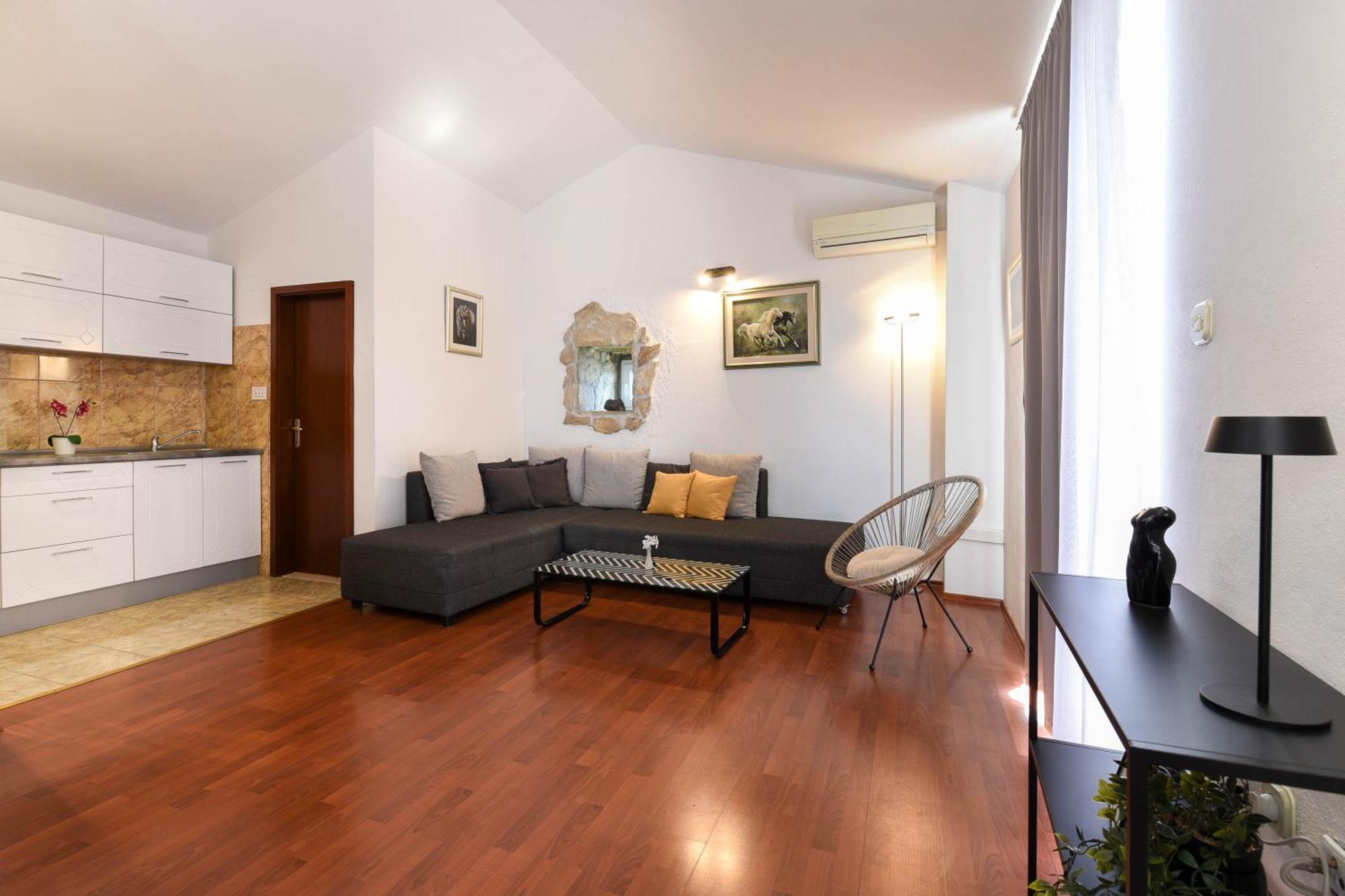 Villa Danica On The Hills, Seaview Podstrana Luaran gambar